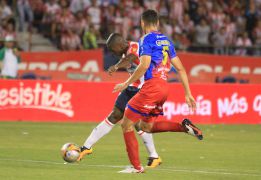 Con doble cabezazo, Pasto le sacó el triunfo al Junior