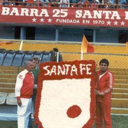 Calendario: Hinchas respiran y viven por el rojo todo el año