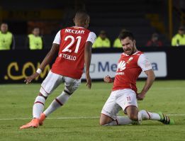 Santa Fe vence a Cobresal y mete más presión al grupo 8
