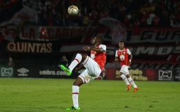 Alexis García se estrena con Santa Fe ante el líder Junior