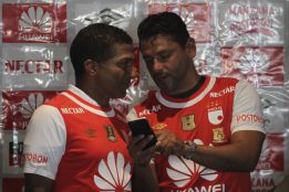Hasta Inglaterra llega la expulsión de Gerardo Bedoya