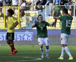 Bolivia 1x1: Chumacero y Duk hicieron sufrir a Colombia