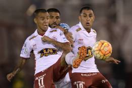 Huracán se perfila como el otro clasificado en grupo de Nacional