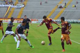 Cortuluá remonta con gran partido de Cardona y Mayer