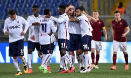Zúñiga juega los 90 minutos con Bologna como delantero