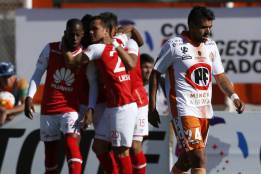 Cobresal le puede dar una mano a Santa Fe frente a Cerro