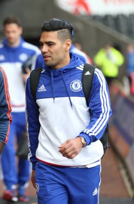 Falcao peleará ser la primera alternativa del Chelsea con Pato