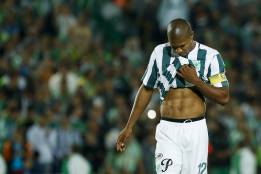 Henríquez: "Tenía que parar, mi carrera estaba en riesgo"
