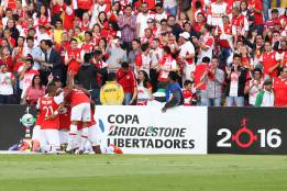 Santa Fe no podría jugar en El Campín la Recopa ante River