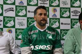 Mario Yepes es presentado como nuevo director técnico del Cali