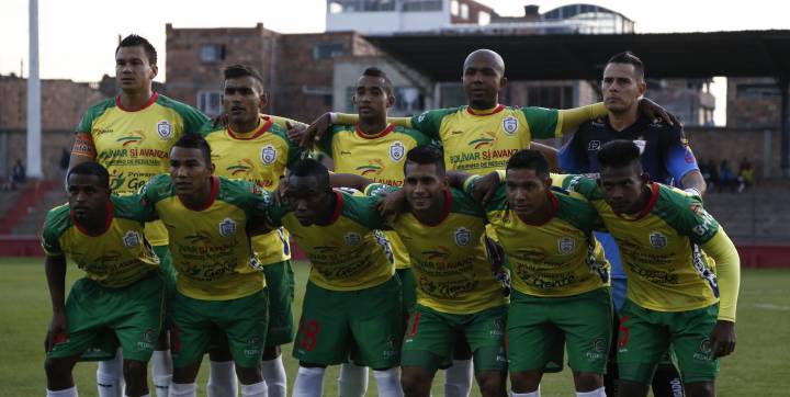 Hinchas del Real Cartagena agreden a Martín Arzuaga