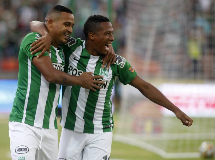 Nacional celebrando la victoria
