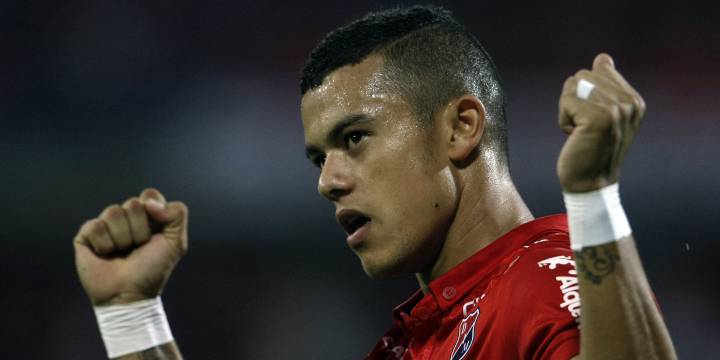 Castro alista sus goles: "Llego al clásico en un gran momento"