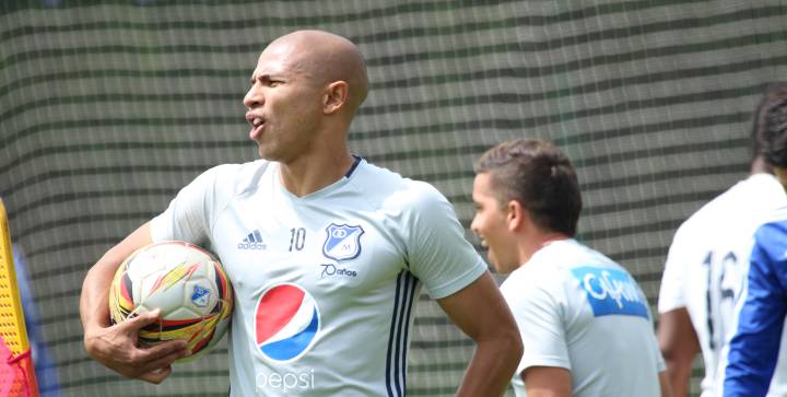 "El hincha se desespera y a los 10 minutos ya está silbando”