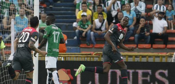 Yerry Mina y gol de cabeza, fórmula repetida en Santa Fe