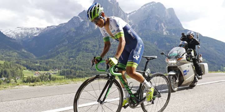 Chaves en la CRE de la etapa 15 del Giro de Italia 2016