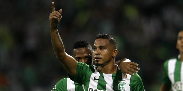 Nacional 3-0 La Equidad, partido aplazado de la fecha 15 de la Liga Águila. El equipo antioqueño ganó gracias a doblete de Orlando Berrío y Daniel Bocanegra.