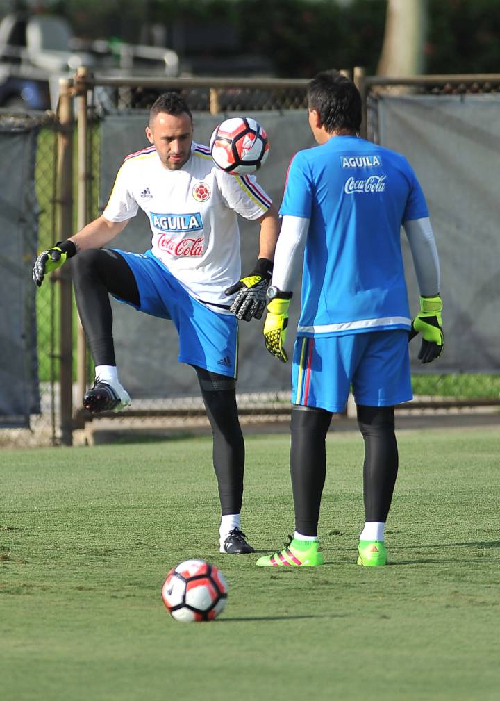 David Ospina hará fuerza por James.