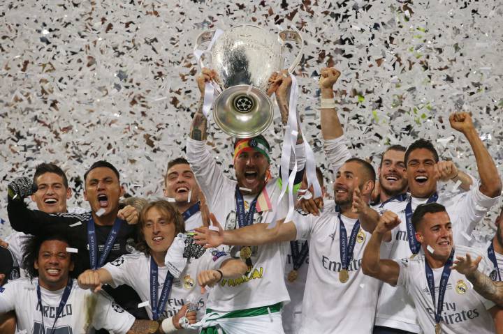James se convierte en el segundo colombiano en levantar el trofeo de la Liga de Campeones