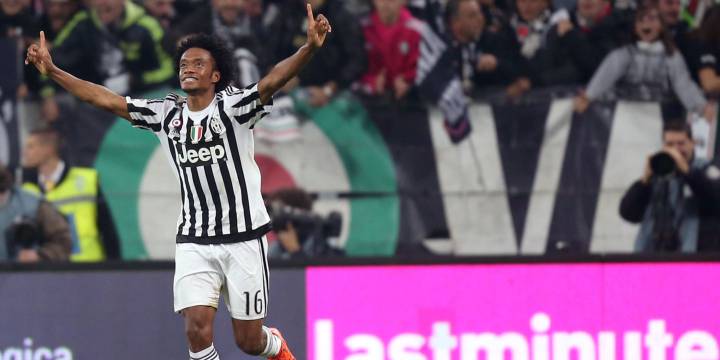 Cuadrado podría llegar al Barcelona como reemplazo de Dani Alves