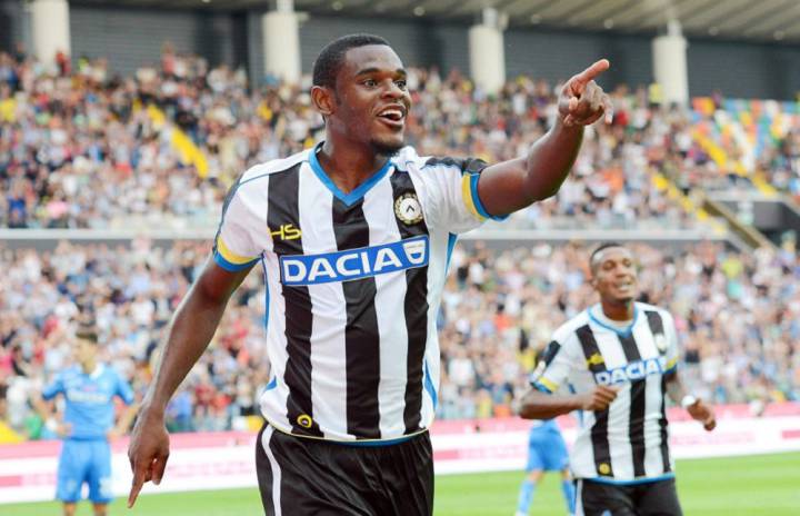 Duván y Tello podrían cambiar de equipo en el fútbol italiano
