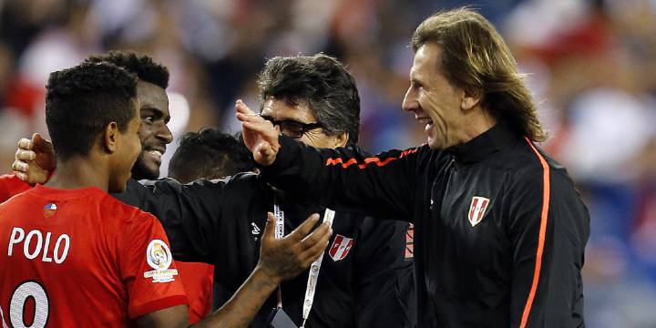 Ricardo Gareca, técnico de Perú, enfrentará a Colombia este viernes en Copa América