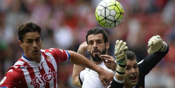 Bernardo Espinosa es nuevo jugador del Middlesbrough