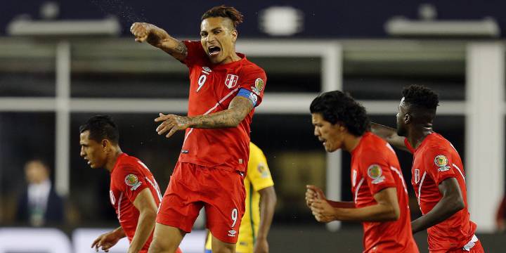 Paolo Guerrero goleador de la Copa América dos veces consecutivas