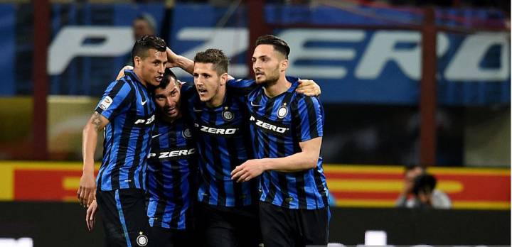 Jeison Murillo y Gary Medel comparten camiseta en el Inter de Milan; el miércoles se enfrentarán y defenderán la camiseta de Colombia y Chile en Chicago