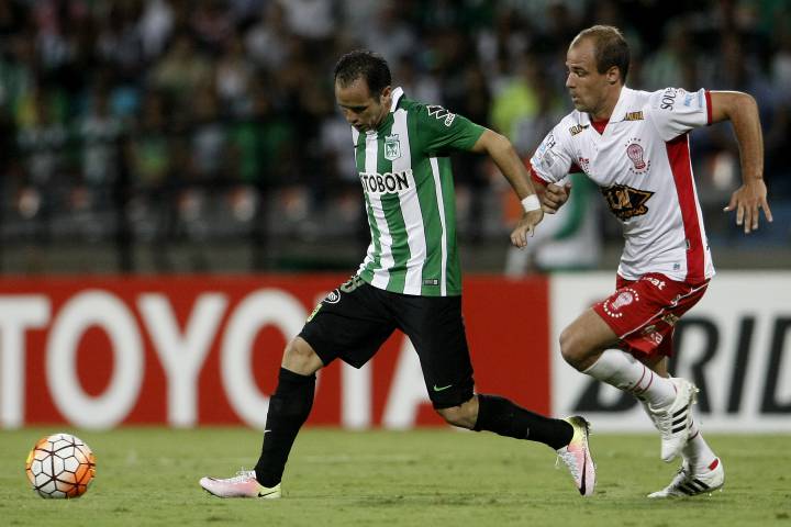 20 jugadores de Atlético Nacional viajan a territorio brasileño para enfrentar a Sao Paulo; Miguel Borja comanda la legión de atacantes verdes