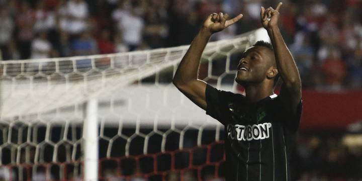 Miguel Borja, autor de los dos goles de Nacional