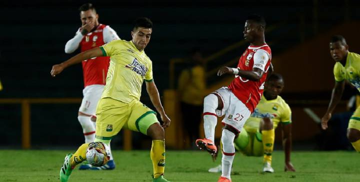 Kevin Salazar jugó 26 minutos y fue la figura de Independiente Santa Fe en la victoria frente al Bucaramanga en condición de local. Osorio Botello marcó su primer gol con el equipo bogotano.