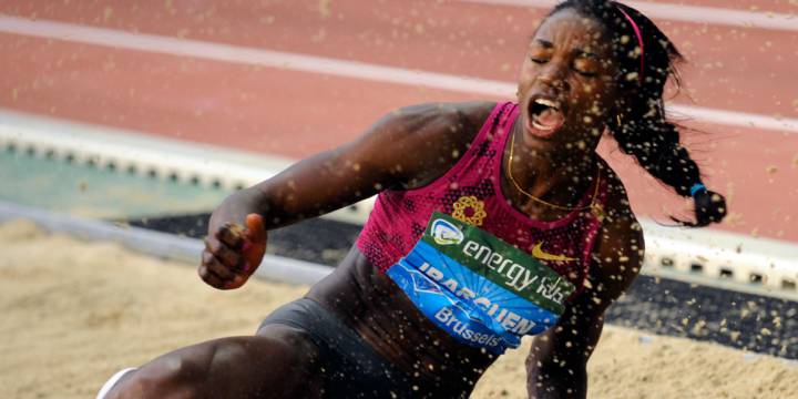 Caterine Ibargüen consiguió una marca de 14.96 metros en la parada de Mónaco.