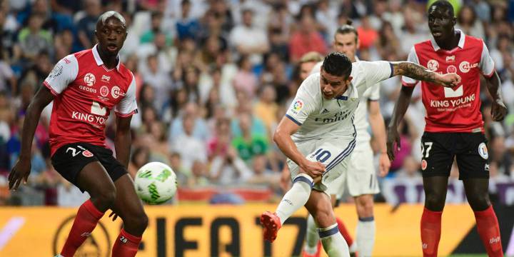 Zidane insiste: "James se queda y no creo que venga nadie..."
