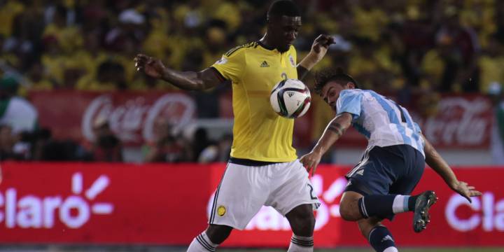 José Pékerman tendrá que realizar cambios en la Selección Colombia para las siguientes fechas de Eliminatorias ante Venezuela y Brasil en la defensa.