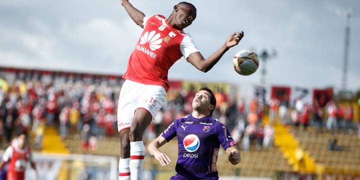 Santa Fe salva un empate frente al campeón Medellín