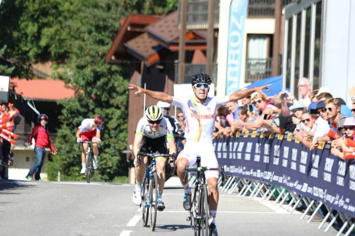 Colombiano John Rodríguez gana etapa en Tour de l'Avenir