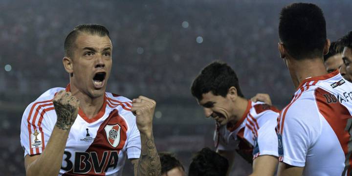 River campeón de la Recopa ante Santa Fe que dejó todo