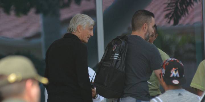Pékerman llega a Barranquilla a preparar partidos de Eliminatoria
