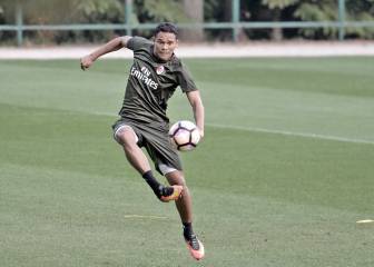 Bacca, jugador activo que no desperdicia minuto en entreno