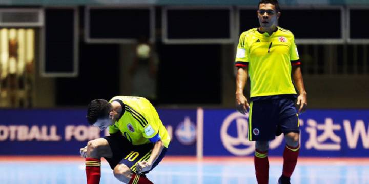 La Selección Colombia de Fútsal quedó obligada a vencer este viernes a Panamá, en la última fecha del grupo A, para lograr la clasificación a la siguiente fase del Mundial, luego de dos empates en línea.