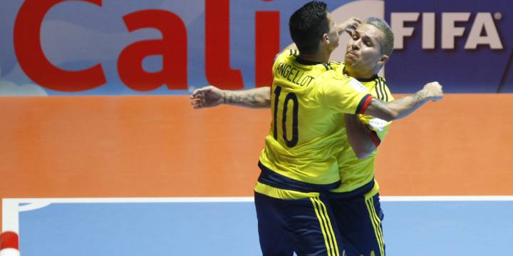 Colombia termina la fase de grupos con un triunfo ante Panamá que lo clasifica a los octavos de final del Mundial de Futsal.