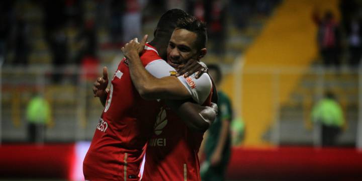 Santa Fe, con nómina alterna, visita a Pasto urgido de un triunfo