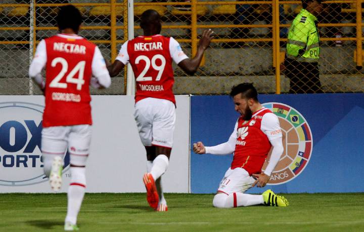 Sigue el Santa Fe vs Cerro Porteño en vivo online: partido de ida de los octavos de final de la Copa Sudamericana 2016 desde el estadio de Techo en Bogotá este jueves 22 de septiembre de 2016 a las 19:45 horas.