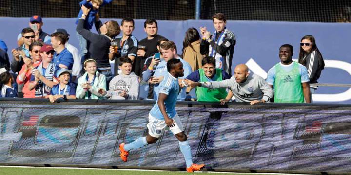 Mendoza, Mena y Manotas, los delanteros que brillan en MLS