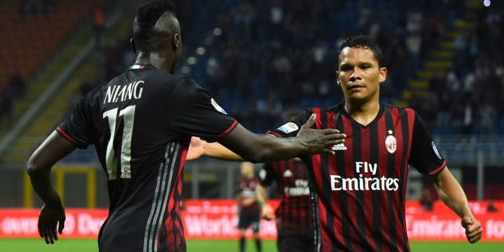 Adriano Galliani destacó el papel del colombiano Carlos Bacca en el Milan y se refirió al partido contra el Sassuolo de la próxima fecha.