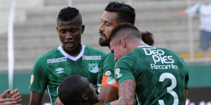 Cali vence a Bucaramanga con penal en el minuto 94