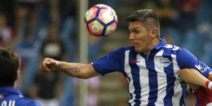 Alavés: "Por el momento Torres no viajará a la Selección"