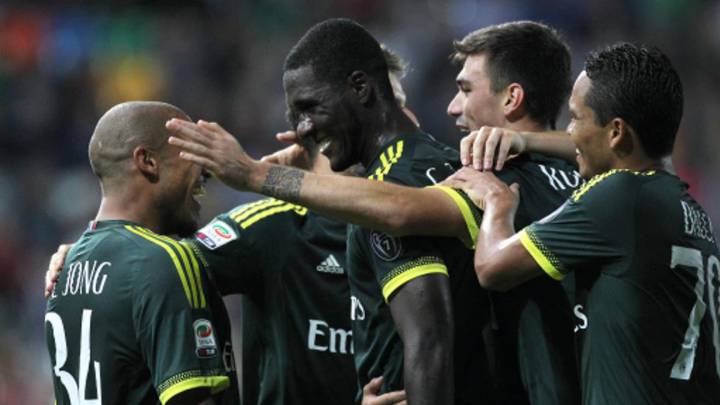 Cristian Zapata reaparece en el Milan, estará contra Juventus