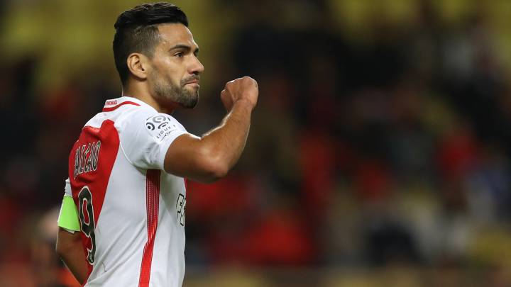 Falcao regresó con gol en el Mónaco, tras un mes de baja. Le quedan tres partidos antes de los próximos partidos de Colombia en Eliminatorias.